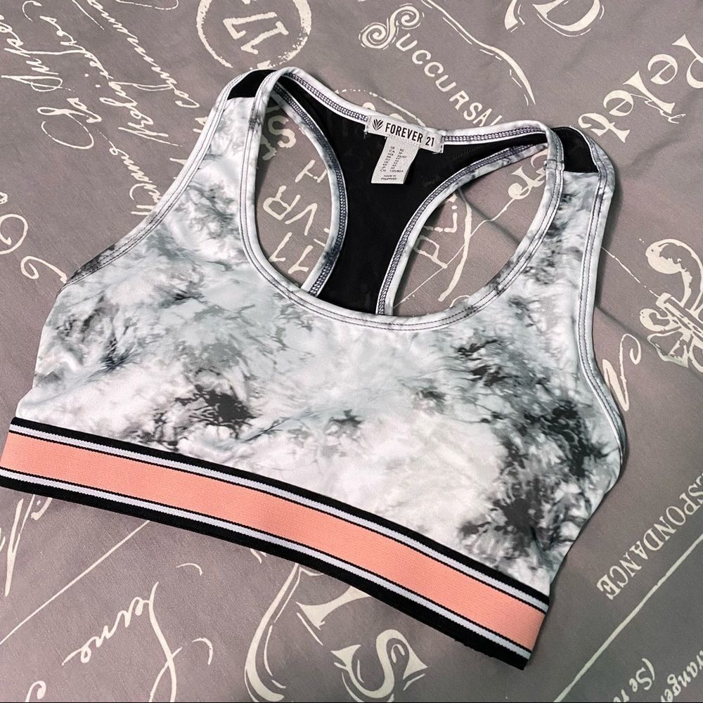 Sports Bra marble design colours forever 21